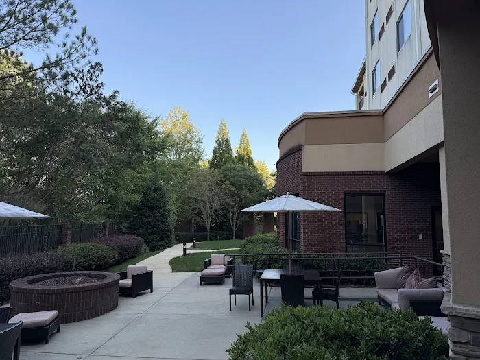 Courtyard Atlanta Buford Mall of Georgia 4
