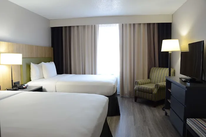 Country Inn & Suites by Radisson, Buford at Mall of Georgia, GA 4