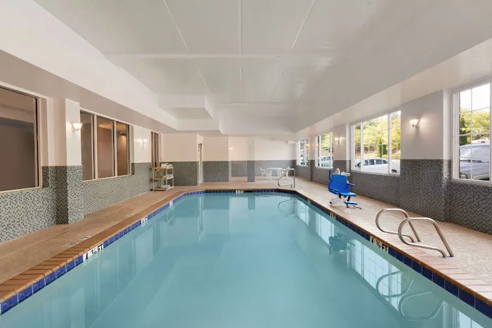 Country Inn & Suites by Radisson, Buford at Mall of Georgia, GA 4
