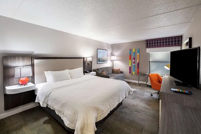 Hampton Inn Gainesville 4