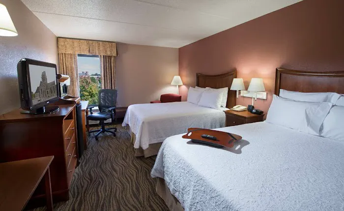 Hampton Inn Gainesville 4