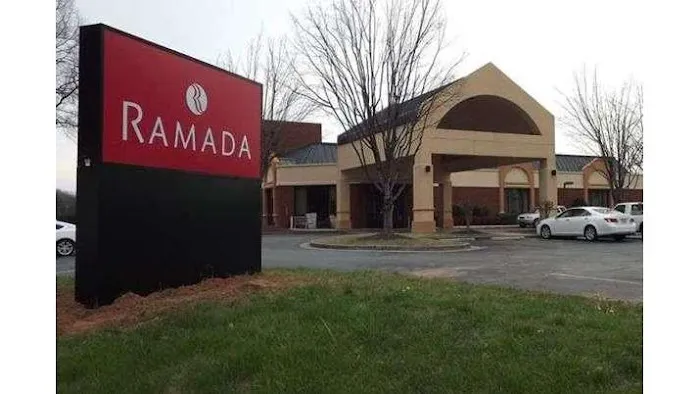 Ramada by Wyndham Gainesville 4