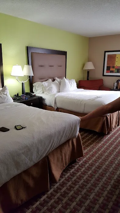 Holiday Inn Gainesville-Lanier Centre 4