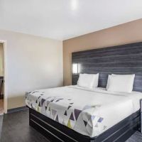 Baymont by Wyndham Commerce GA Near Tanger Outlets Mall ico