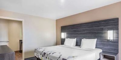 Baymont by Wyndham Commerce GA Near Tanger Outlets Mall