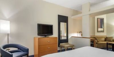 Fairfield Inn & Suites Commerce