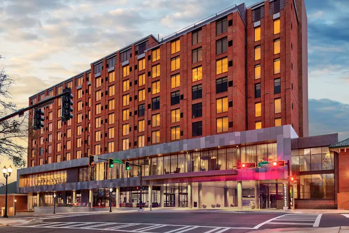 Hyatt Place Athens / Downtown 4