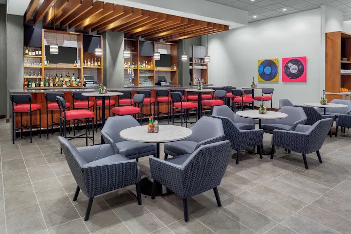 Hyatt Place Athens / Downtown 4