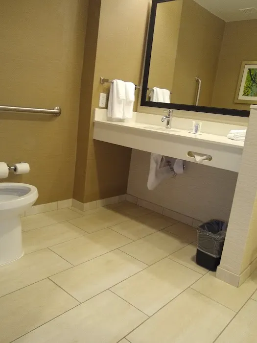 Fairfield by Marriott Atlanta Peachtree City 4