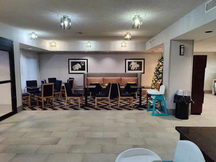 Hampton Inn Atlanta/Peachtree City 4