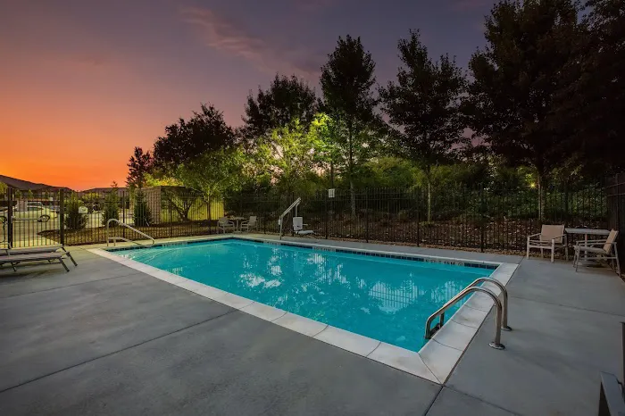 Holiday Inn Express & Suites Atlanta Southwest-Fairburn by IHG 4