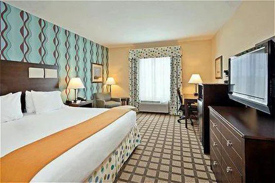 Holiday Inn Express & Suites Atlanta Southwest-Fairburn by IHG 4