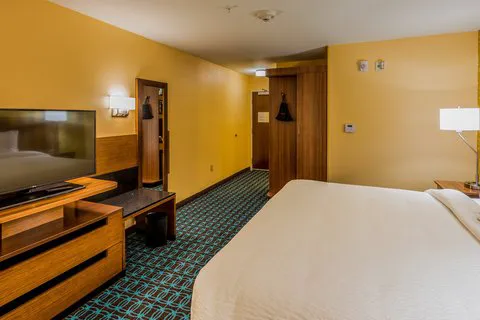 Fairfield Inn & Suites Atlanta Fairburn 4