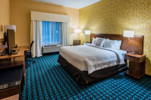 Fairfield Inn & Suites Atlanta Fairburn 4