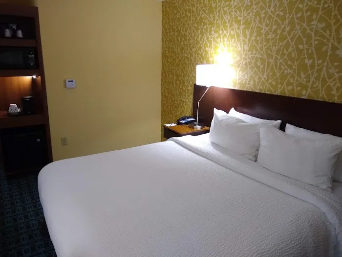 Fairfield Inn & Suites Atlanta Fairburn 4
