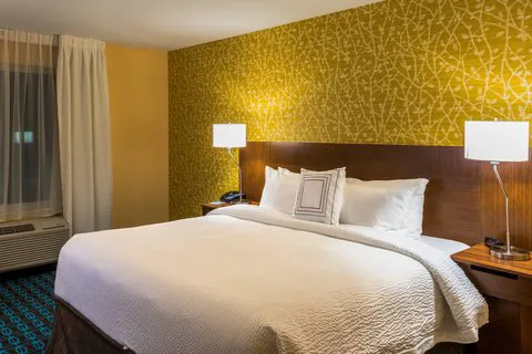 Fairfield Inn & Suites Atlanta Fairburn 4