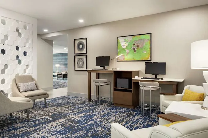 Homewood Suites by Hilton McDonough 4