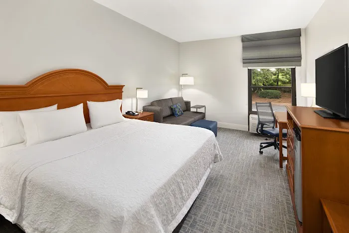 Hampton Inn Atlanta/Newnan 4