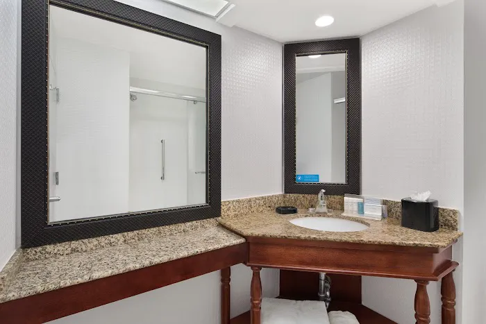 Hampton Inn Atlanta/Newnan 4