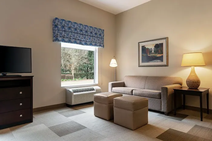 Hampton Inn & Suites Atlanta Airport West/Camp Creek Pkwy 4