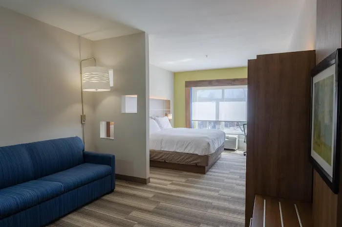 Holiday Inn Express & Suites Atlanta Arpt West - Camp Creek by IHG 5