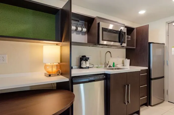 Home2 Suites by Hilton Atlanta Airport West 5