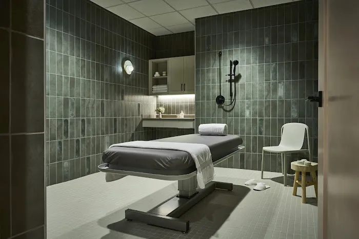 Toile & Bubble Boutique Inn and Spa 4