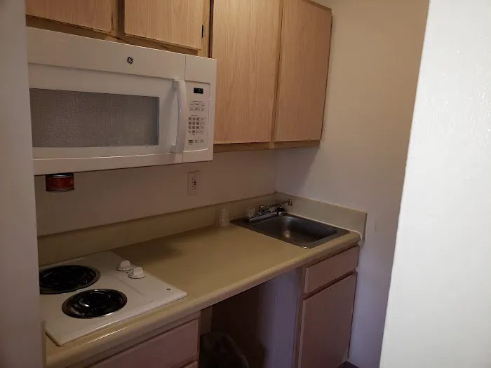InTown Suites Extended Stay Atlanta GA - Cumming 4