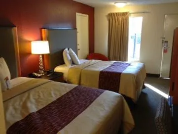 Red Roof Inn Atlanta - Suwanee/Mall of Georgia 4