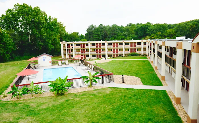 Red Roof Inn & Suites Commerce - Athens 4