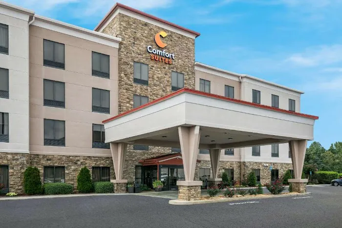 Comfort Suites 4