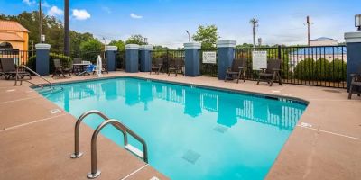 Best Western Commerce Inn