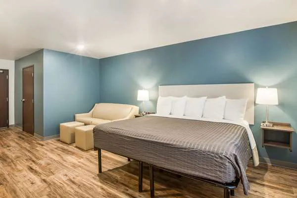 WoodSpring Suites Atlanta Newnan 4