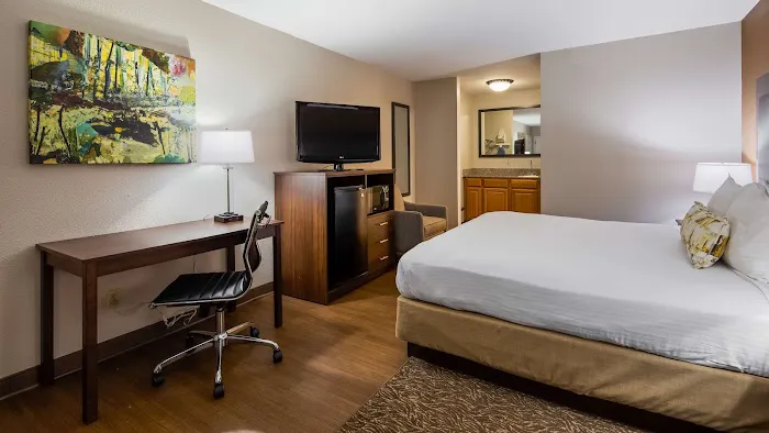 Best Western Shenandoah Inn 4