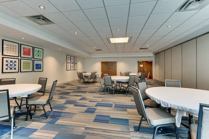 Holiday Inn Express & Suites Dawsonville by IHG 4