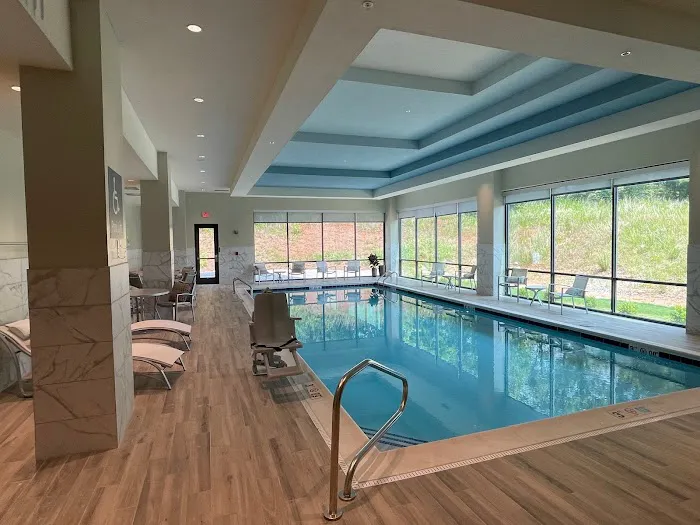 Embassy Suites by Hilton Alpharetta Halcyon 4