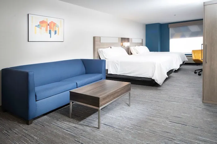 Holiday Inn Express & Suites Atlanta-Johns Creek by IHG 4