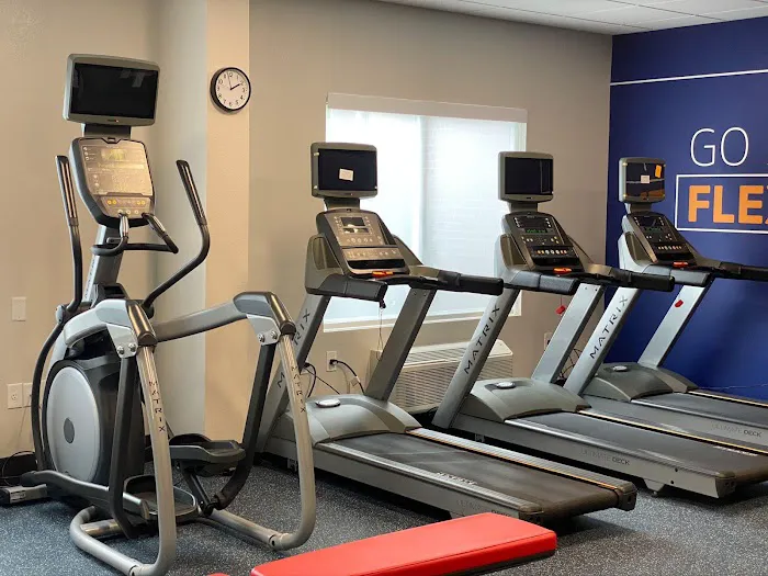 Holiday Inn Express & Suites Atlanta-Johns Creek by IHG 4