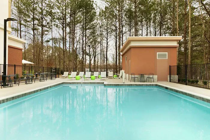 Hampton Inn and Suites Johns Creek 4