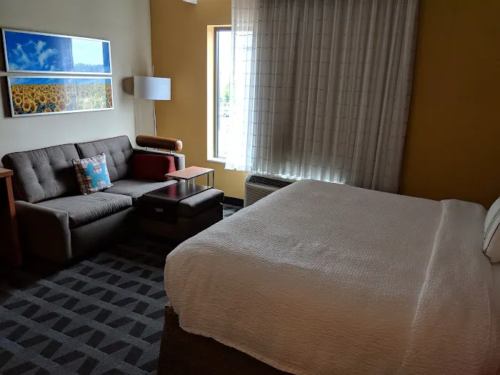TownePlace Suites Newnan 4