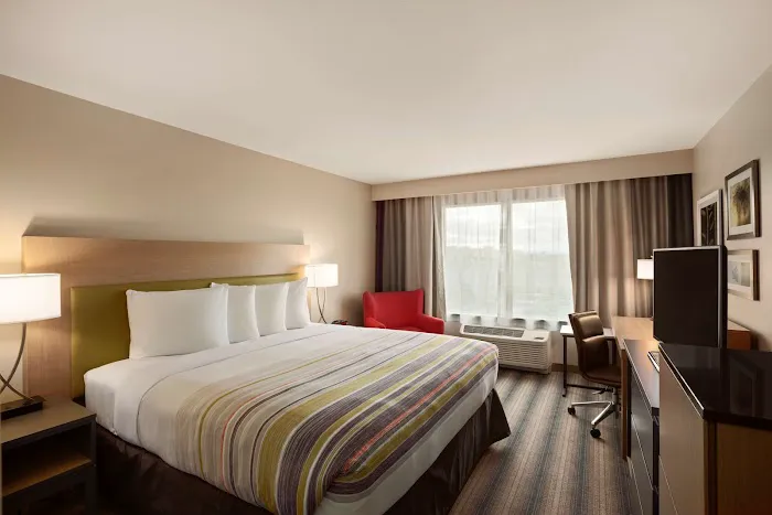 Country Inn & Suites By Radisson, McDonough, GA 4