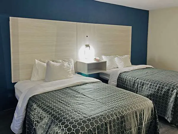 Quality Inn & Suites McDonough South I-75 4