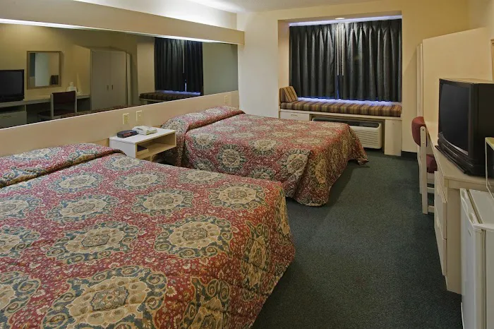 Americas Best Value Inn & Suites McDonough 4