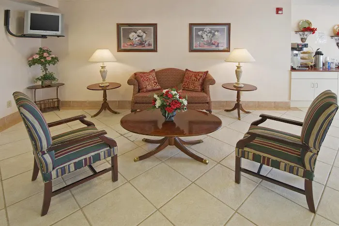 Americas Best Value Inn & Suites McDonough 4