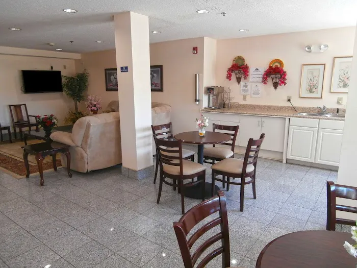 Americas Best Value Inn & Suites McDonough 4