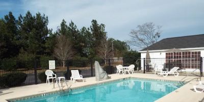 Days Inn by Wyndham Dahlonega University Area