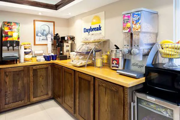 Days Inn by Wyndham Dahlonega University Area 4