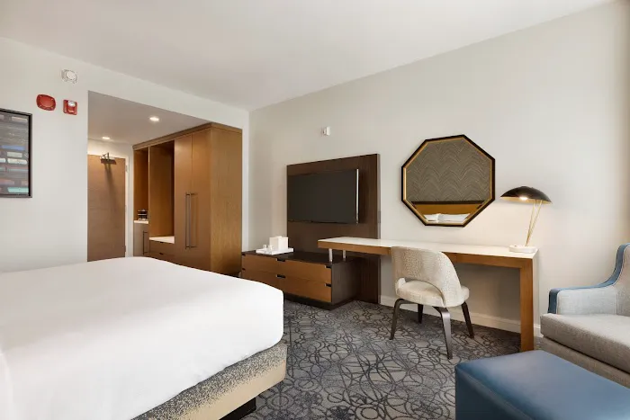 Hilton Alpharetta Atlanta 4