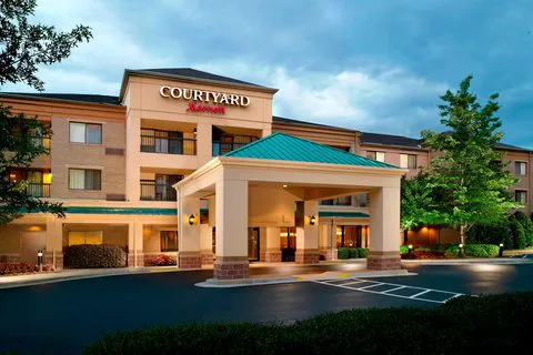 Courtyard Atlanta Alpharetta 4