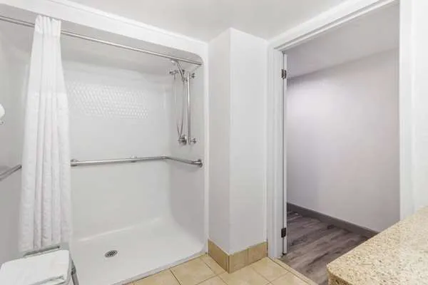 Comfort Inn Alpharetta-Atlanta North 4